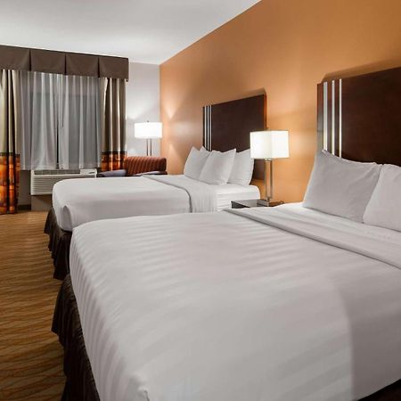 Best Western Plus Spring Inn & Suites Exterior foto